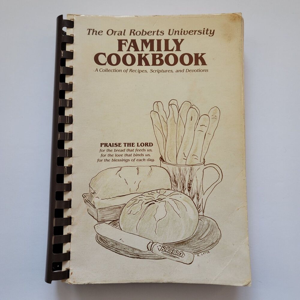 Vintage 1979 Oral Roberts University Women’s Club Family Cookbook Recipes